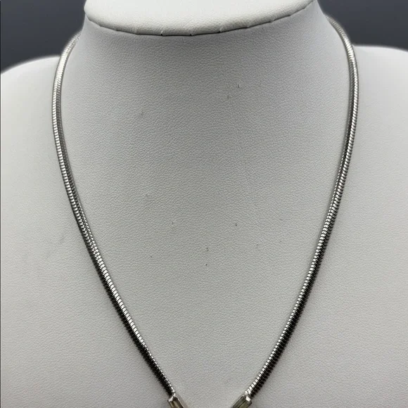 Gorgeous Vintage Leo Glass Crystal Necklace JP277 - Picture 4 of 8